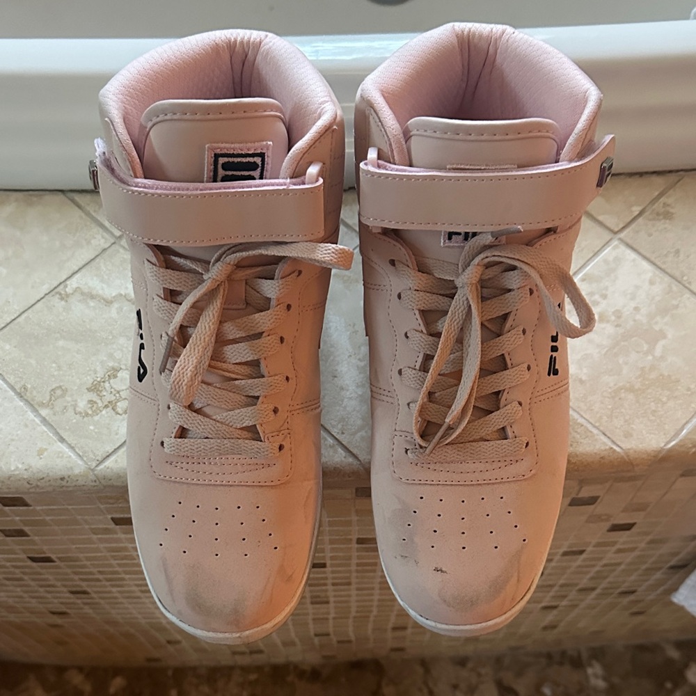 Fila Light Pink High-Top Sneakers